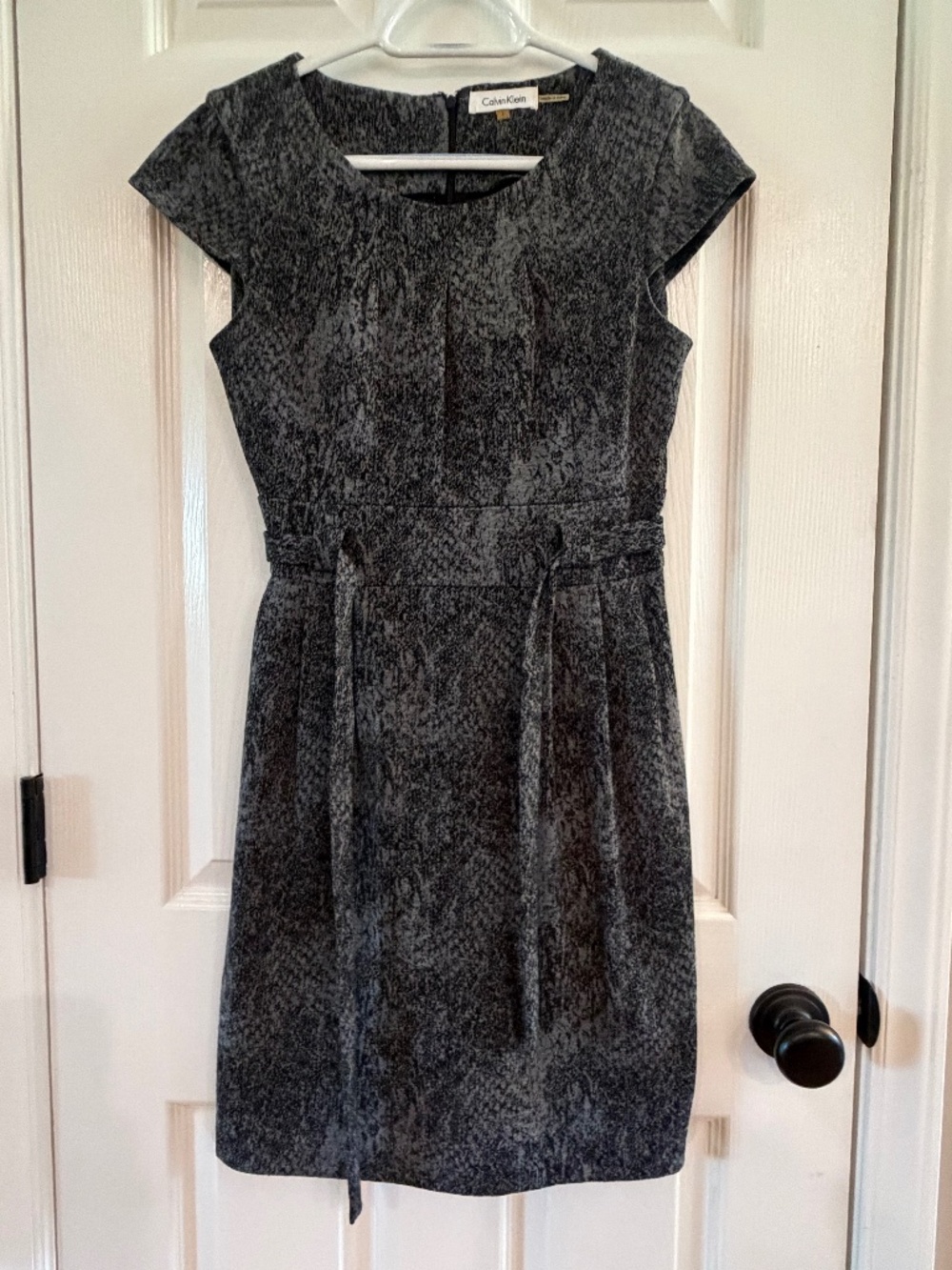 Calvin Klein sz 2 gray dress